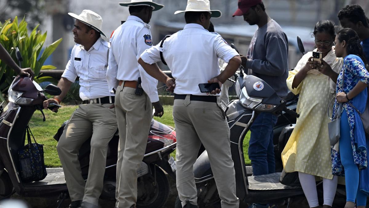 Cyberabad police go door-to-door as tens of thousands of challans remain unpaid