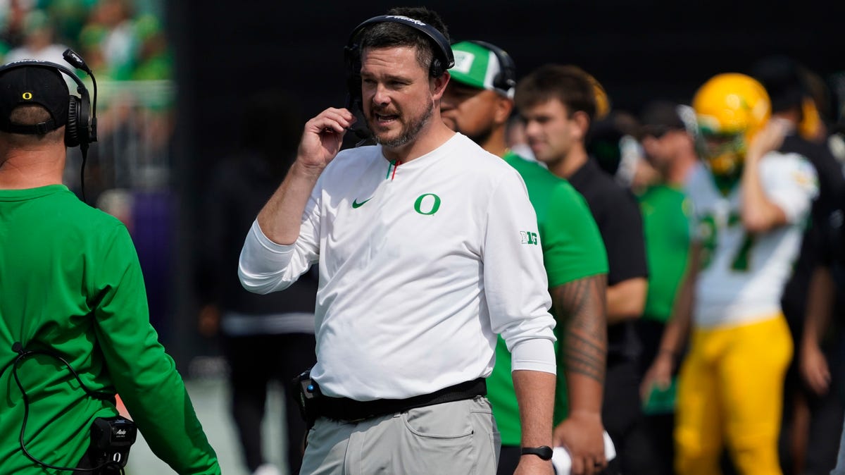 Dan Lanning says he has 'zero' interest in leaving Oregon amid coaching carousel rumors