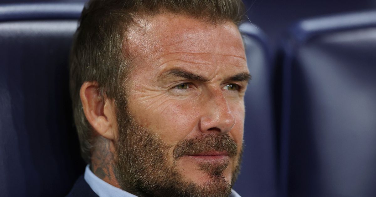 Sir David Beckham's telling comment on family as Brooklyn snubs knighthood honour - The Mirror