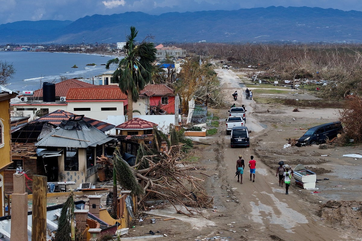 Hurricane Melissa live updates: At least 34 dead as storm barrels toward Bermuda