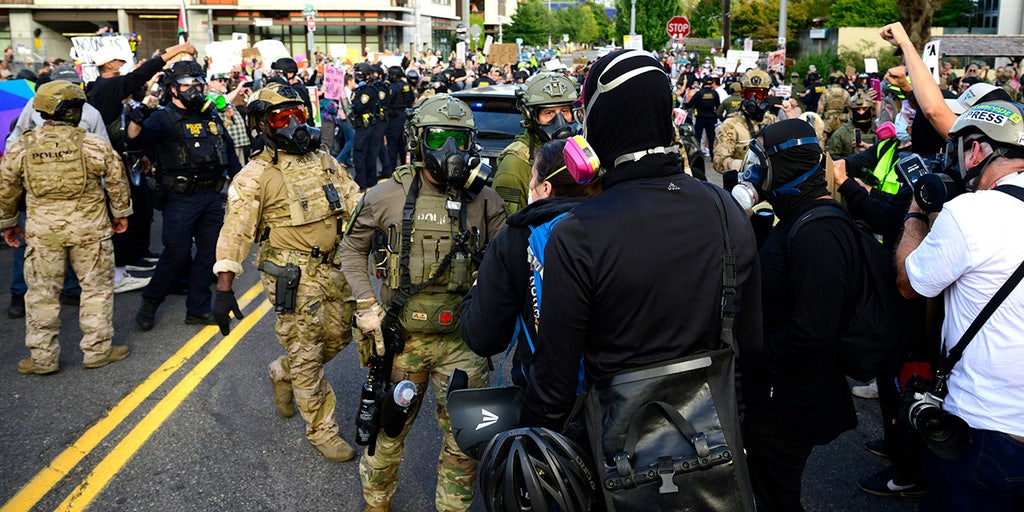 DOJ orders lawyers to report judicial 'obstacles' in immigration, antifa cases