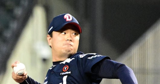 Doosan Front Office Responds to FA Retention Push