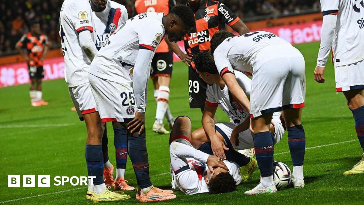 Desire Doue on crutches after being carried off in PSG draw