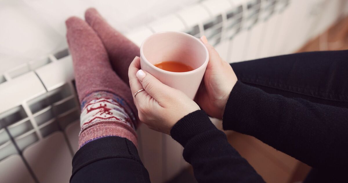 Dr Amir Khan's health warning for cold feet and 5 signs to look for