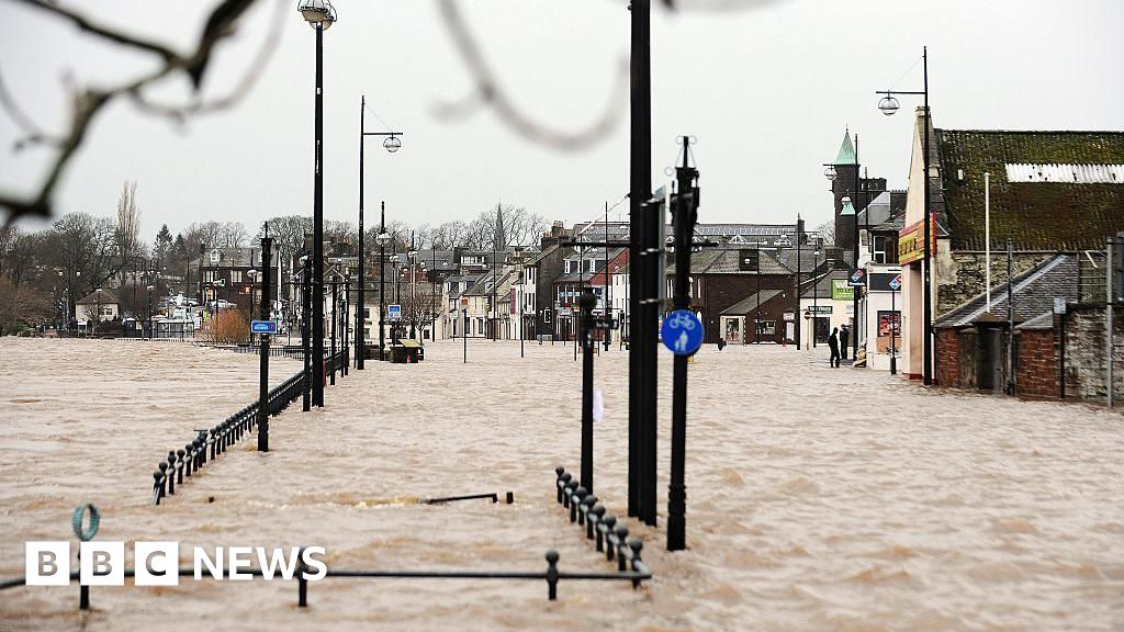Dumfries' Whitesands flood protection scheme costs reach £68m
