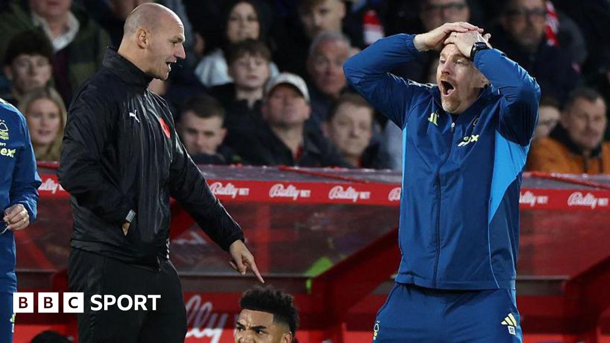 Sean Dyche fumes at 'bizarre' decision in Nottingham Forest's draw with Man Utd