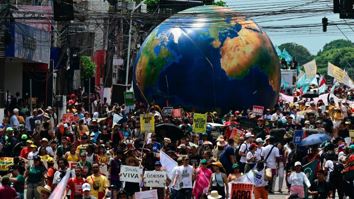 EU trade tensions threaten to hold UN climate talks hostage