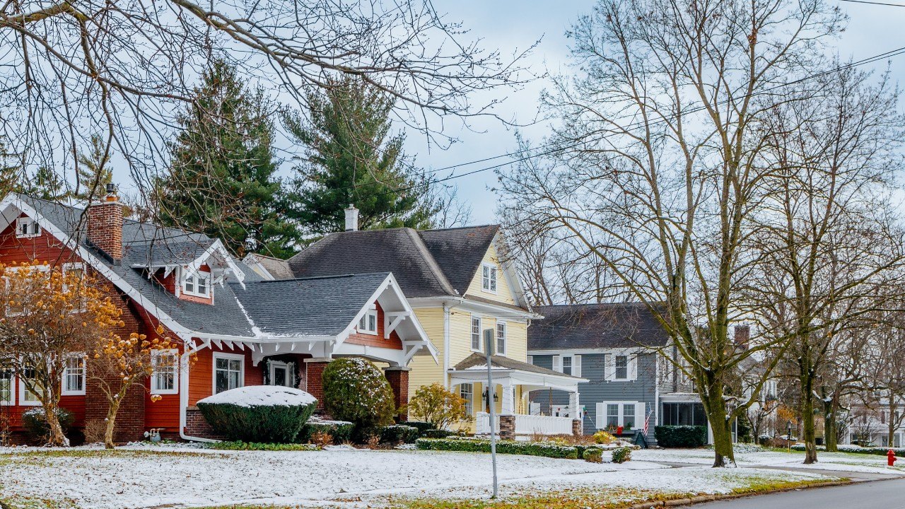 The Old Farmer's Almanac Predicts a Mild and Dry Winter for Most Delaware Homeowners
