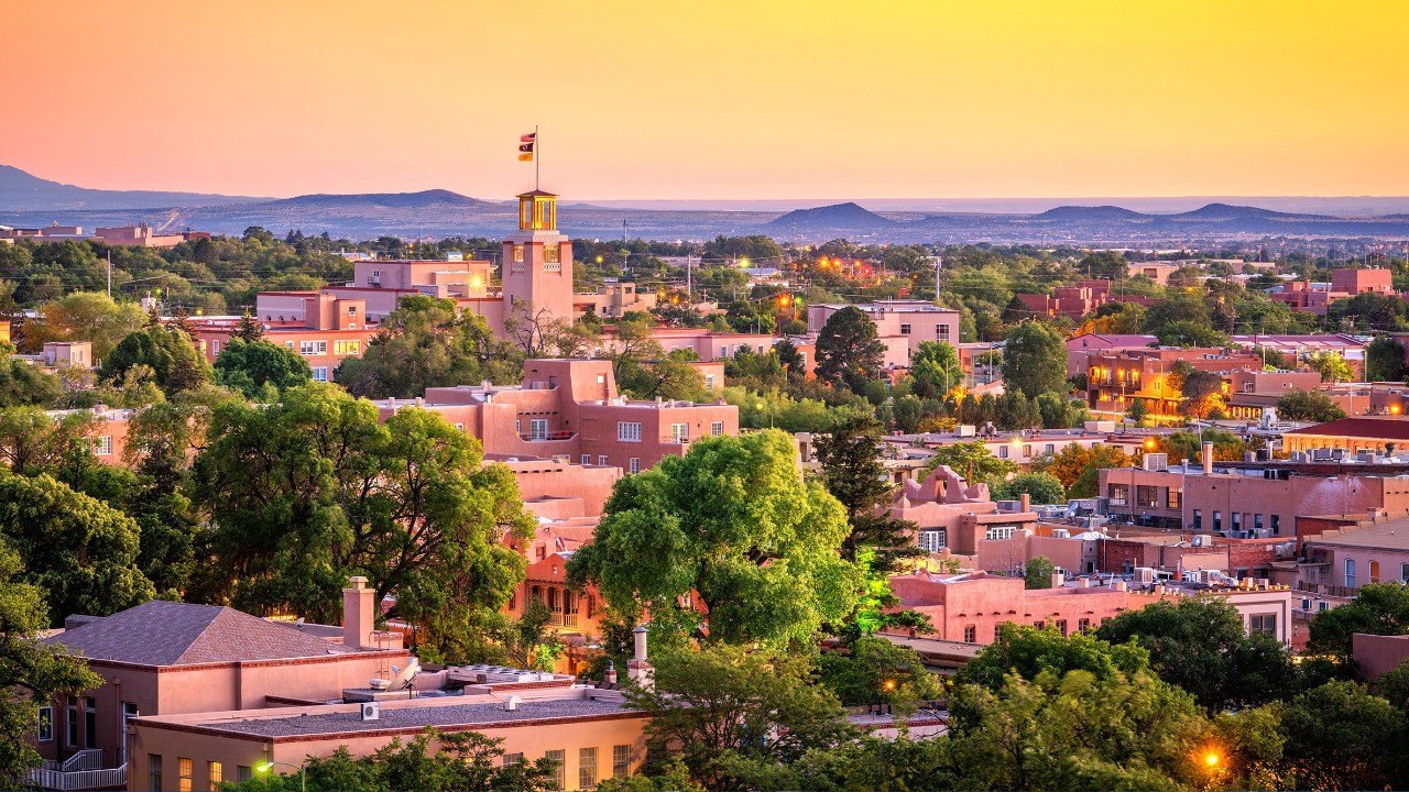 The Old Farmer's Almanac Predicts a Warm and Wet Winter for Most New Mexico Homeowners