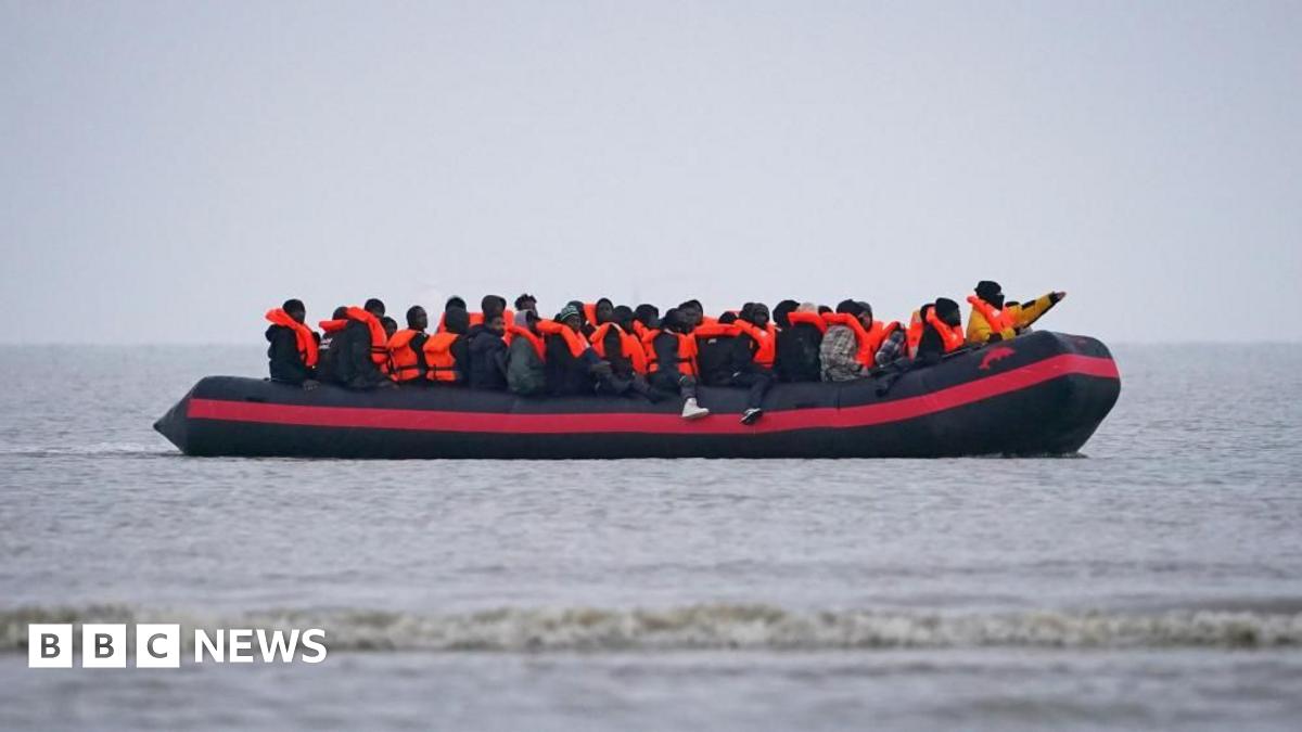 Fast-track deportations to be announced as part of asylum reforms