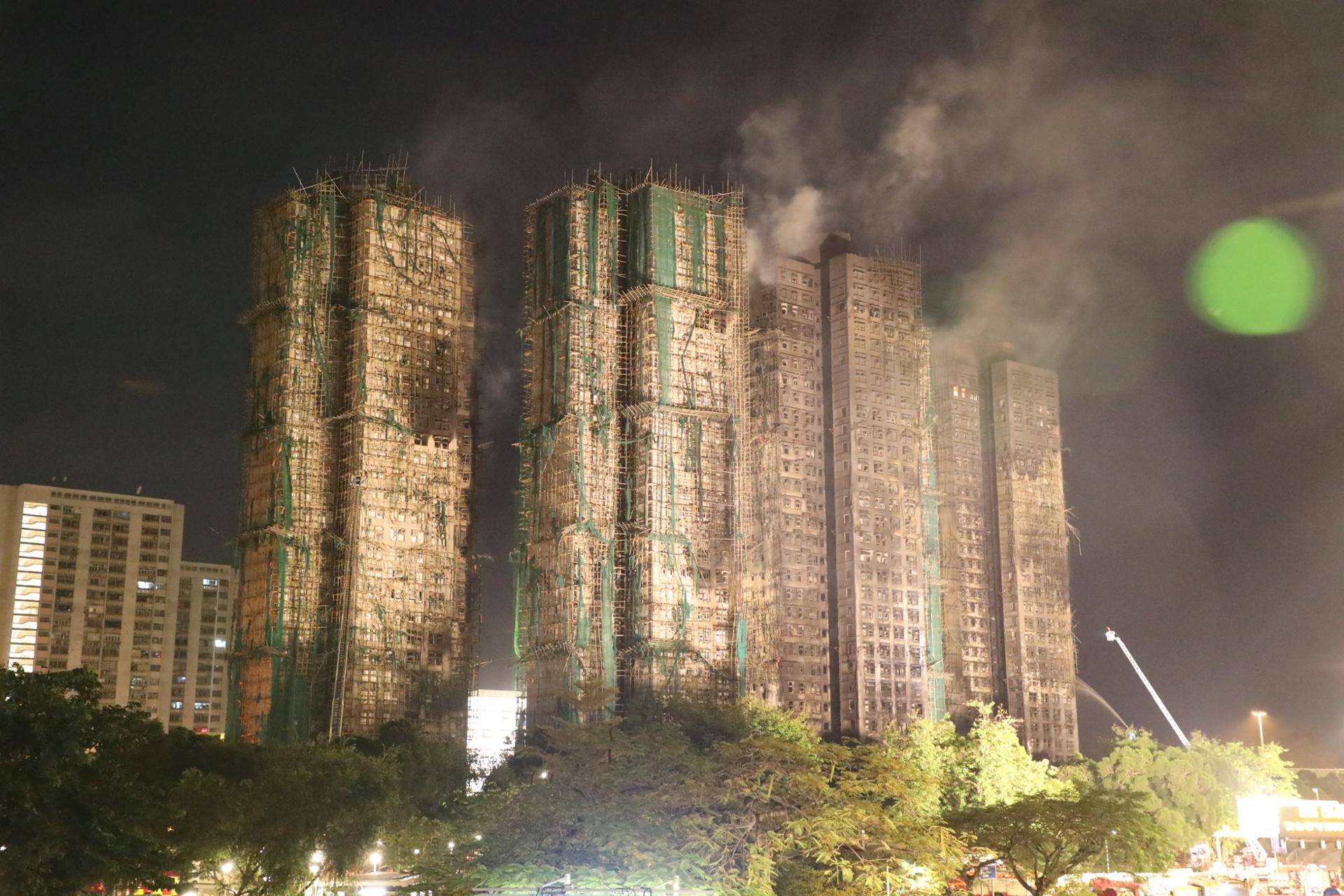 FM Cho extends 'sincere condolences' to victims of deadly Hong Kong high-rise fire - The Korea Times