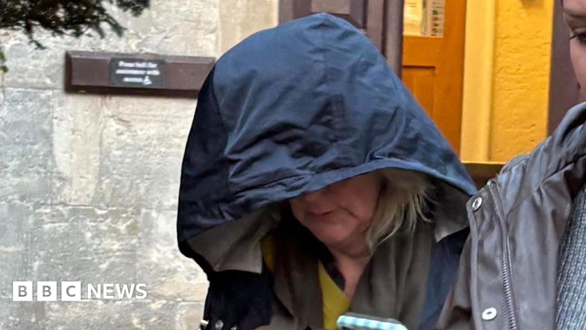 Gloucester carer 'concealed giving man wrong drugs before death'
