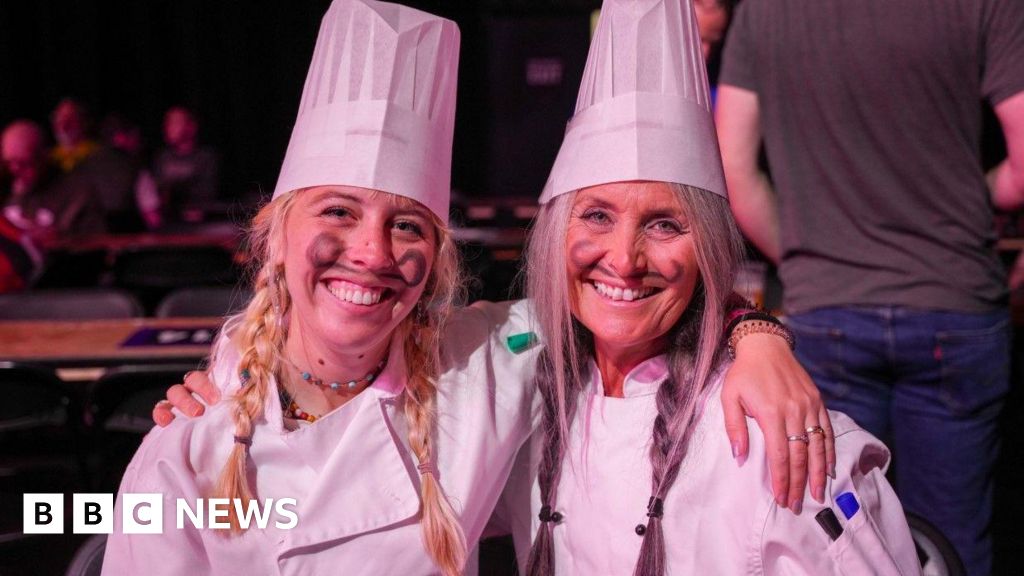 Grand Slam of Darts a bullseye for Wolverhampton