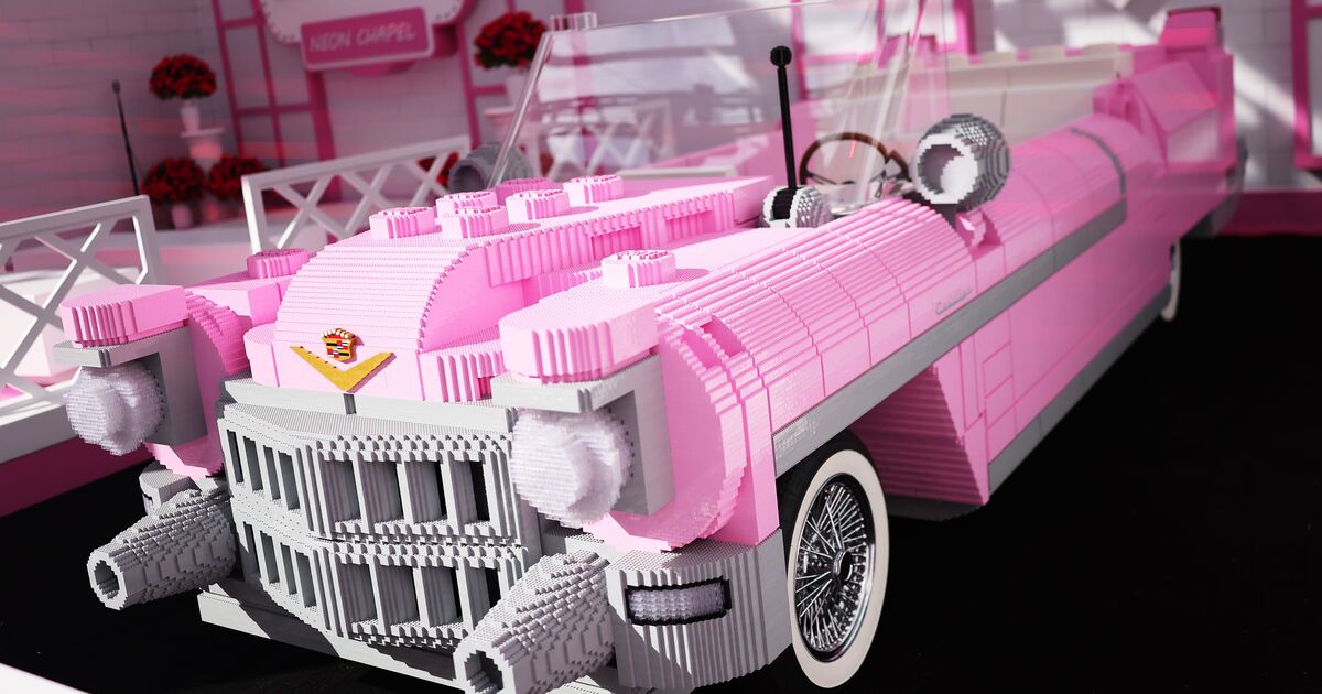 Hollywood star drives F1 Las Vegas GP winner to podium in pink Lego car