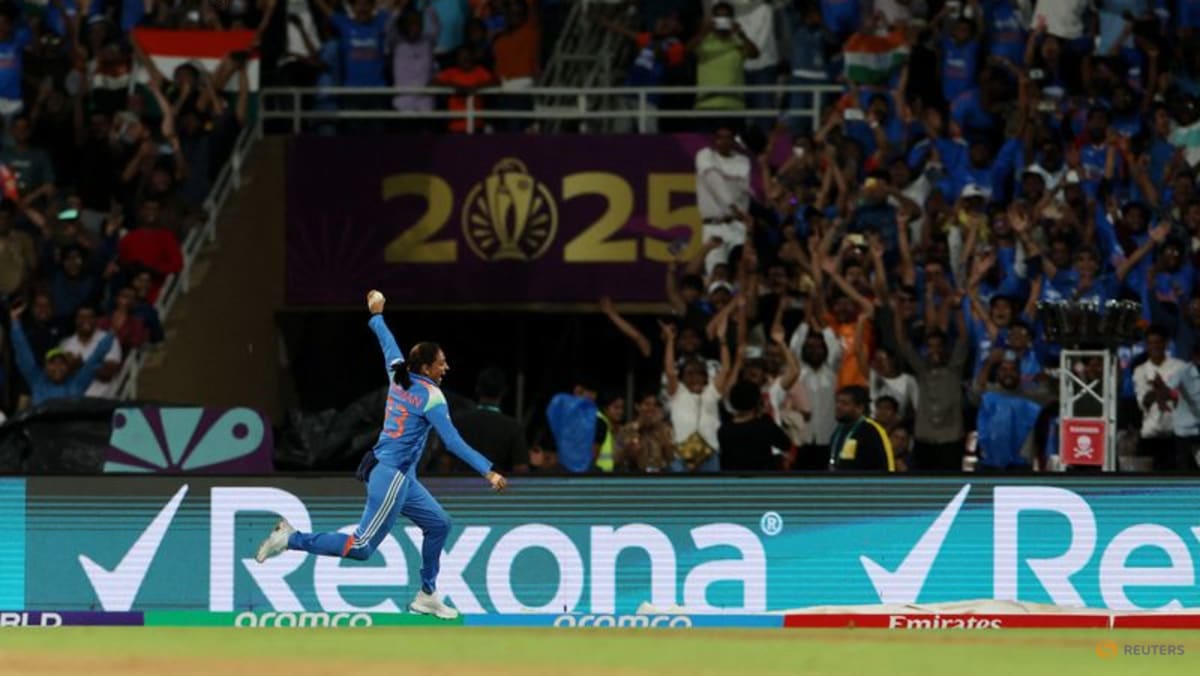 India beat South Africa by 52 runs to lift maiden Women's World Cup title
