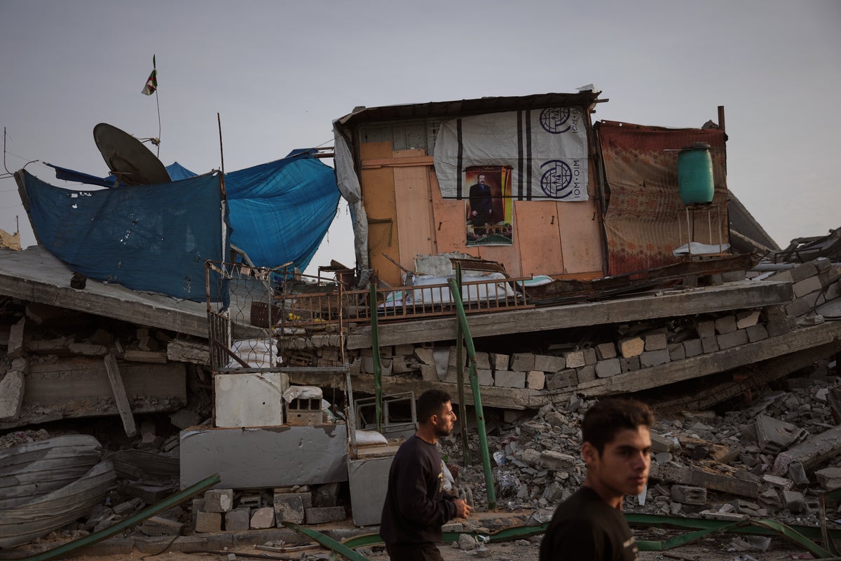 Israeli fire kills 2 Palestinian children in the latest test of Gaza ceasefire