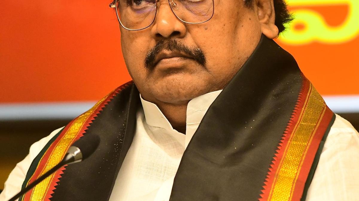 Jagan's 'drama' at CBI court unwarranted, says Varla Ramaiah