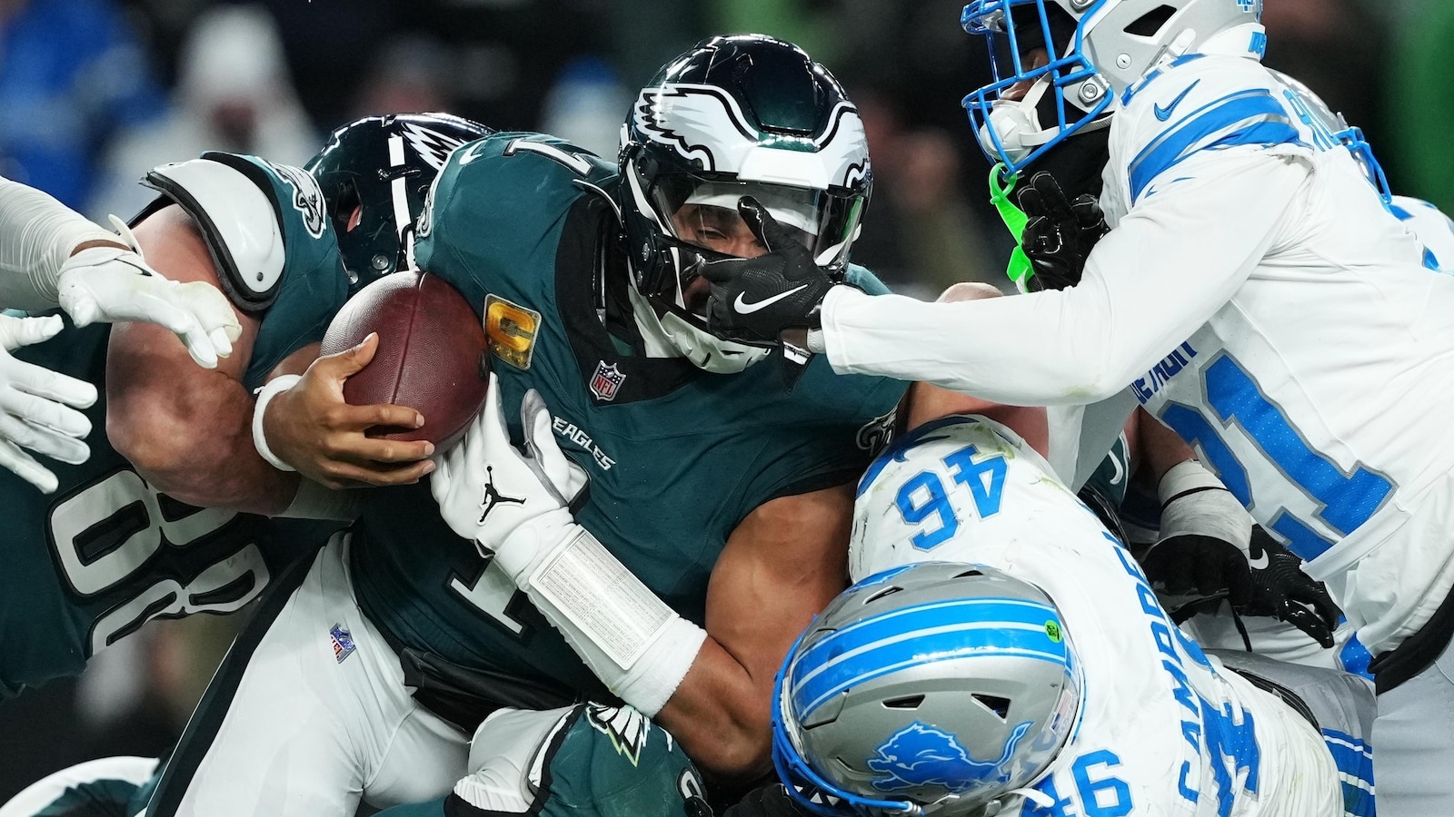 Jalen Hurts' lone touchdown leads Eagles to 16-9 victory over Lions in lackluster offensive game