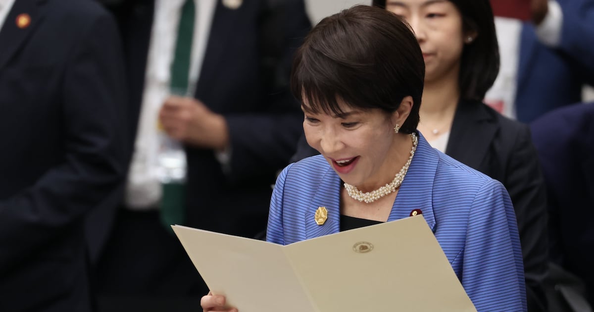 Prime Minister Takaichi, President Lee Agree on Future-Oriented Japan-South Korea Relations