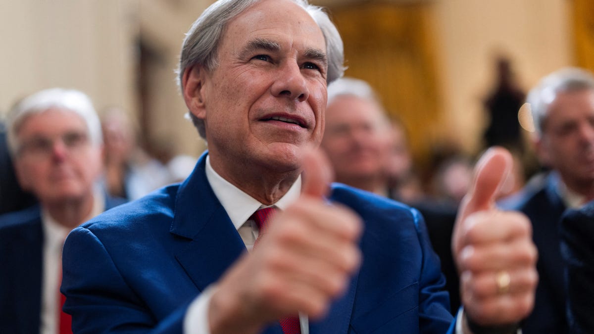 Judge blocks Texas from using Trump and GOP-favored House maps for 2026 midterms