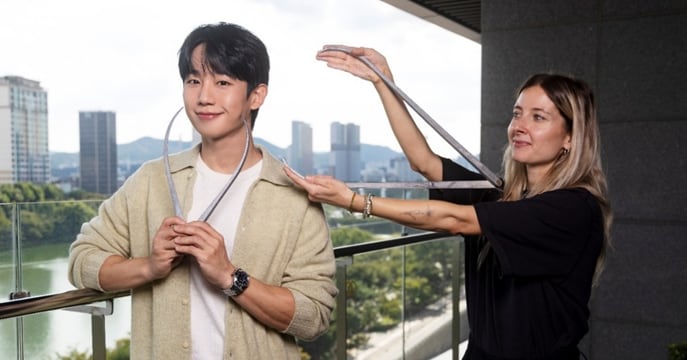 Jung Hae-in's Wax Figure at Madame Tussauds Hong Kong