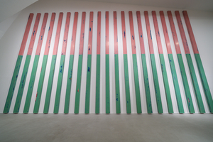 Kim Deok-han explores new depth through lacquer, time