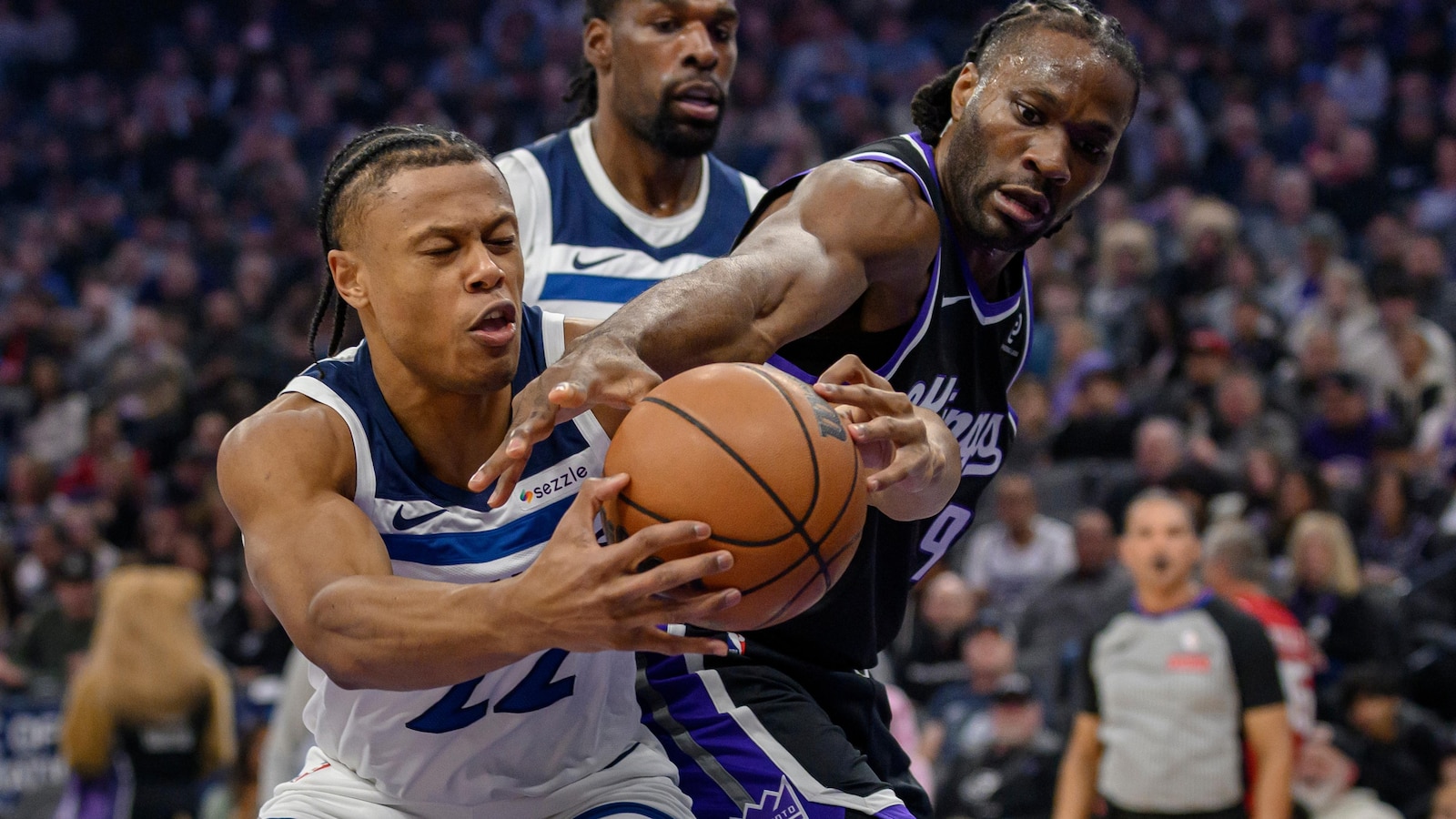 Kings take advantage of Timberwolves' 2nd straight collapse in 117-112 OT win
