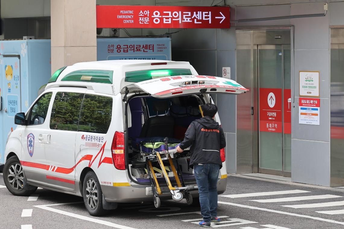 Teens, young adults account for 4 in 10 ER visits for self-harm - The Korea Times