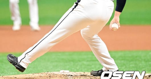 Korean Pitchers' No-Hit Bid Ends in 6th After 11 Strikeouts