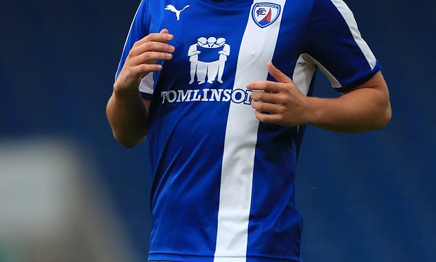 Kristian Dennis´ late strike earns Tranmere victory at Grimsby
