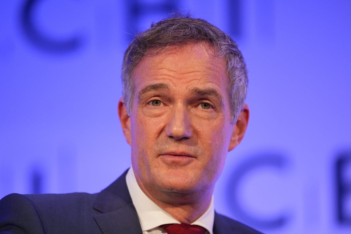 Labour U-turns on plans for day-one workers' protection against unfair dismissal