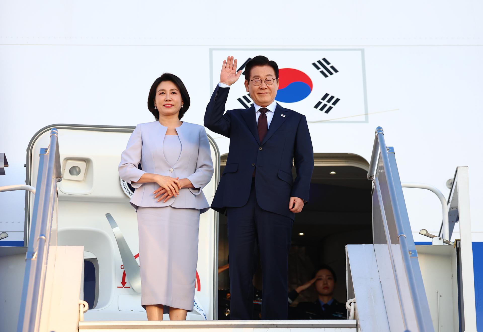 Lee concludes G20 diplomacy in South Africa, heads to Turkey - The Korea Times