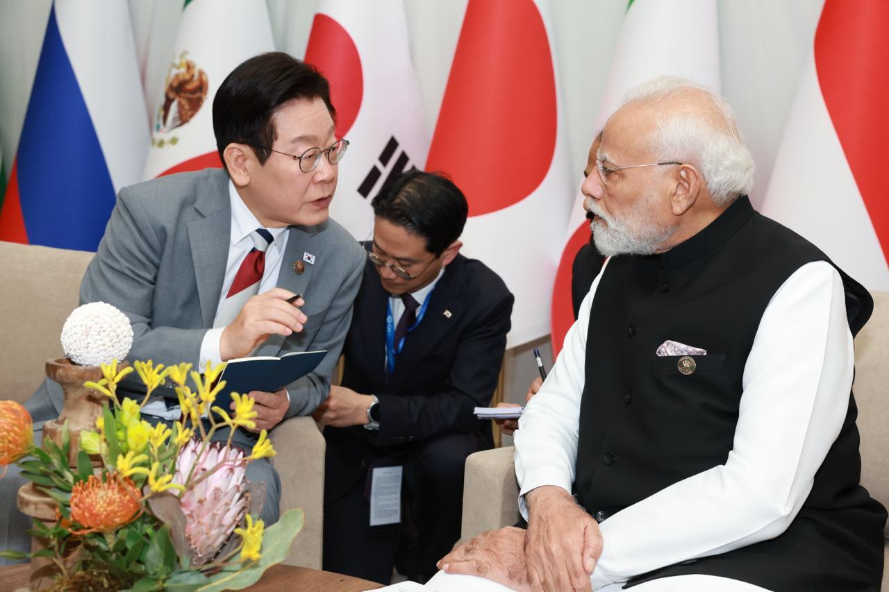Lee holds separate talks with India's Modi, Brazil's Lula on sidelines of G20 summit - The Korea Times