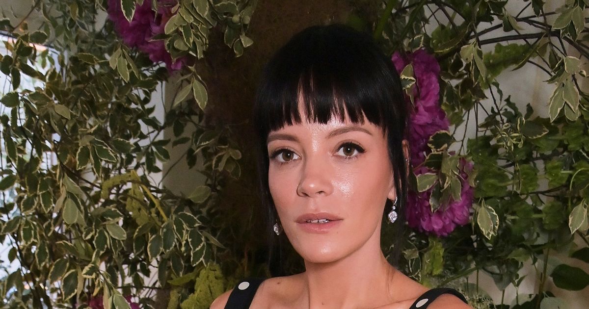 Lily Allen reveals she flew 6,000 miles just to 'hook up' with celebrity - The Mirror