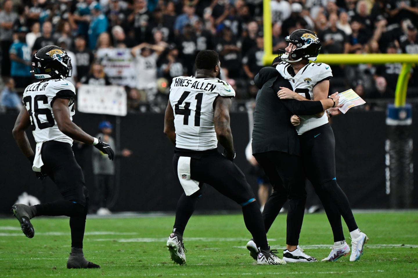 Jaguars' Cam Little kicks 68-yard field goal to break Justin Tucker's NFL record - The Boston Globe