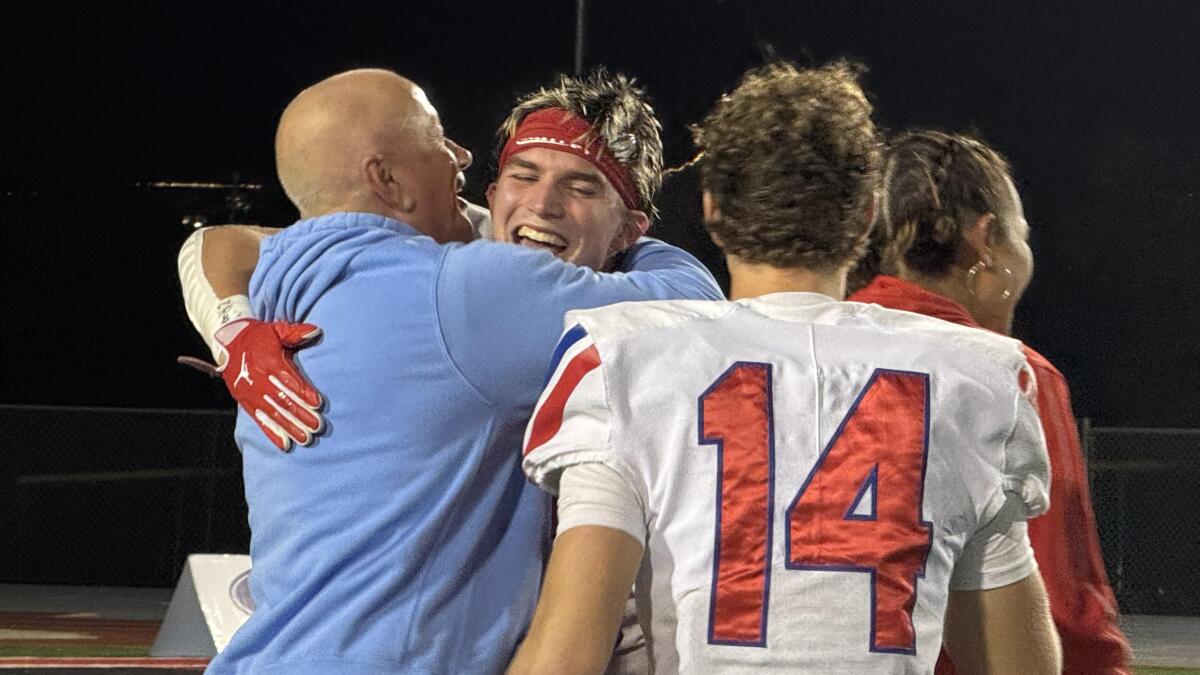 Los Alamitos avenges loss to San Clemente to win Division 2 football title