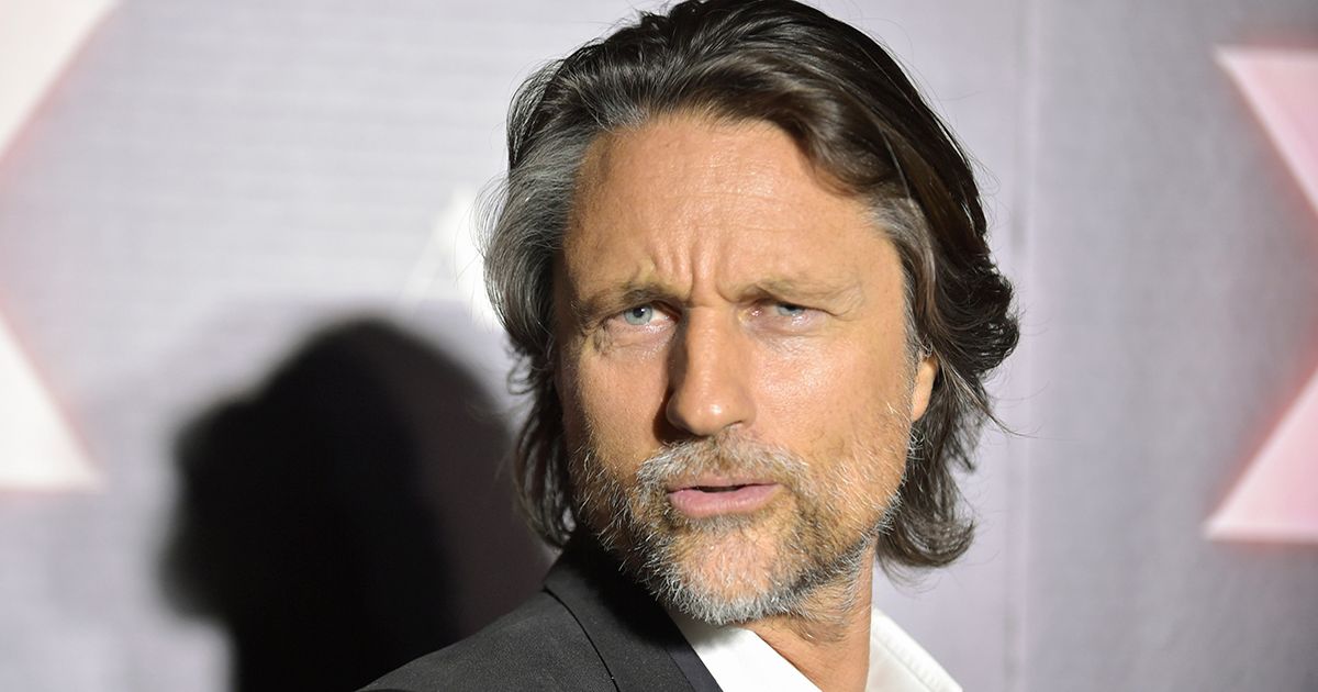 Virgin River's Martin Henderson issues warning to fans as co-star reaches out  - The Mirror