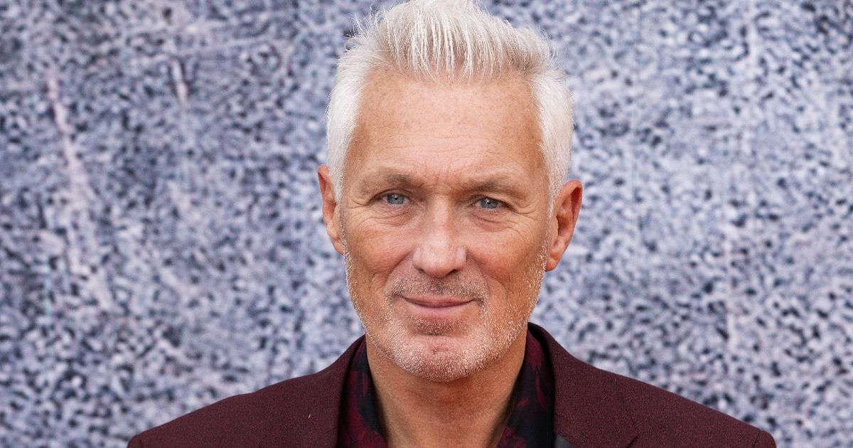 Martin Kemp nearly died in hospital and banned family from visiting - The Mirror