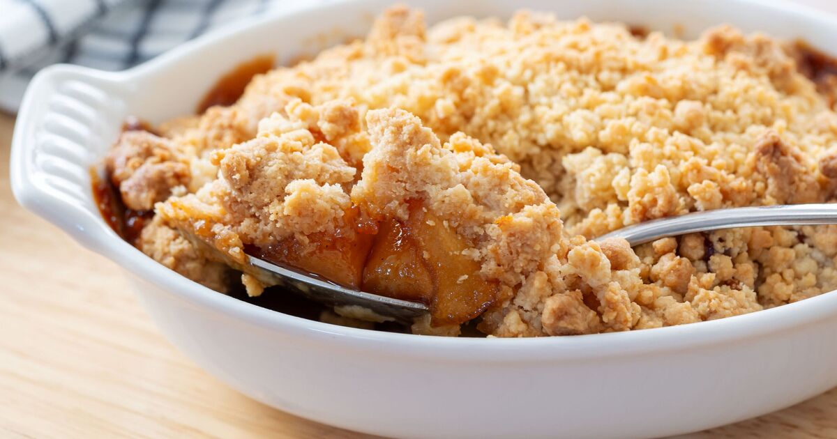 Mary Berry's apple crumble recipe is best ever thanks to 1 simple step