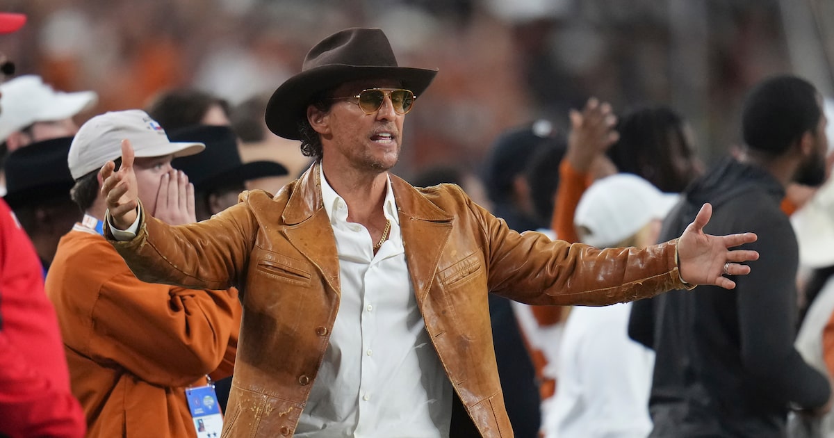 'McConaughey for Texas Governor' signs spark buzz. Here's what they mean