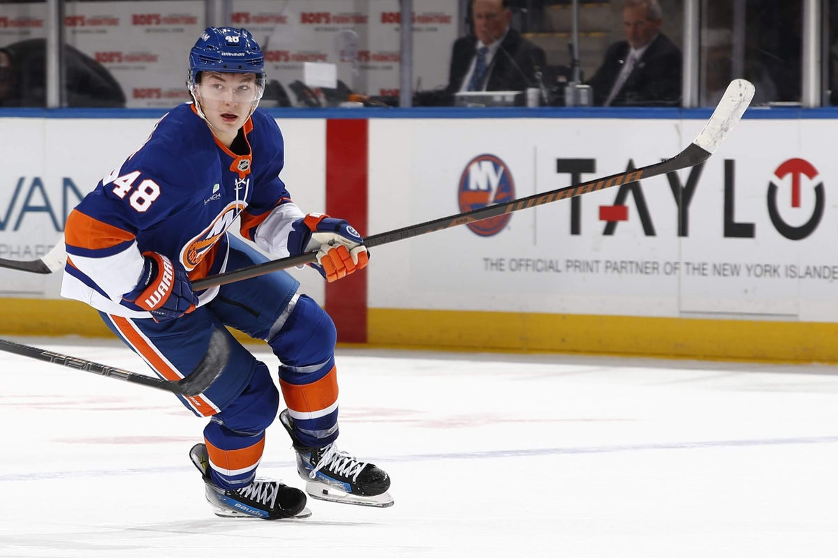 16 Stats: Does Matthew Schaefer have a case to make Team Canada?