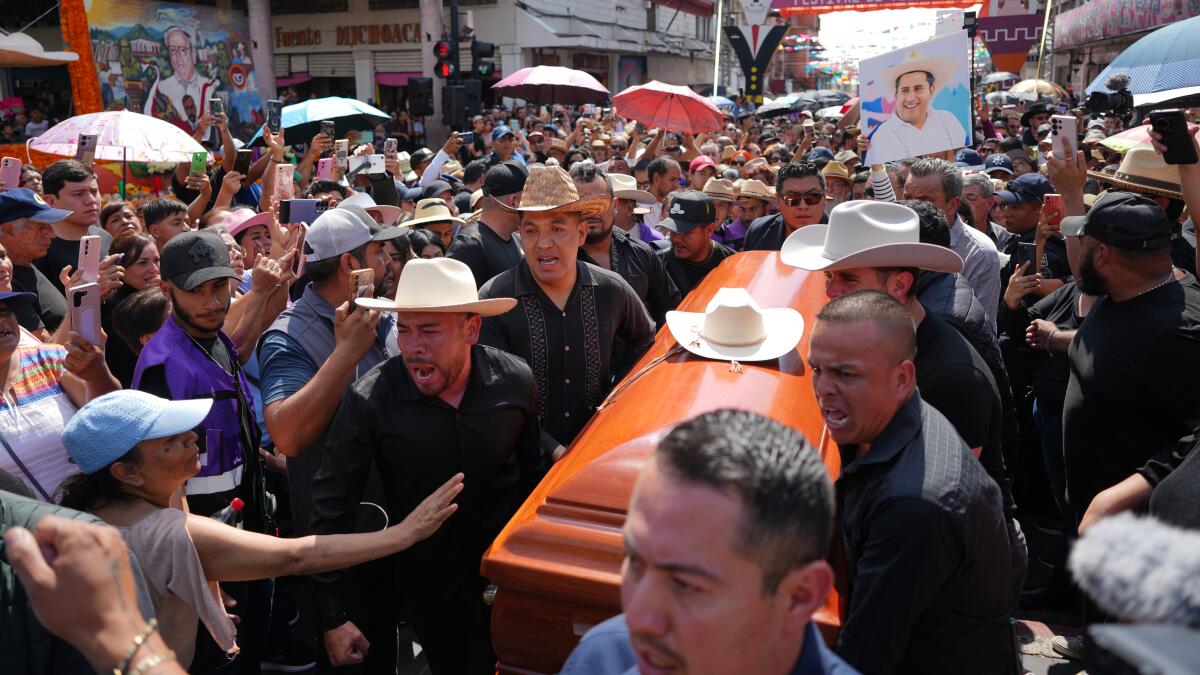 Slaying of Mexican mayor sparks national outcry over cartel power