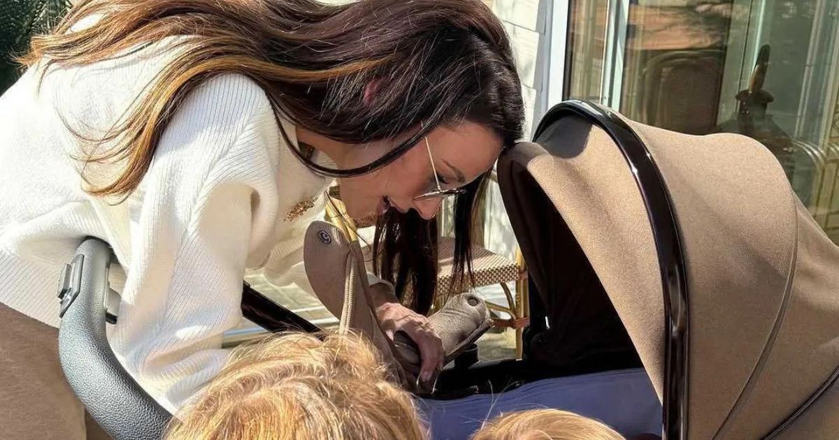 Celeb-loved pram that went viral after Michelle Keegan's new-mum outing is now £400 off - The Mirror