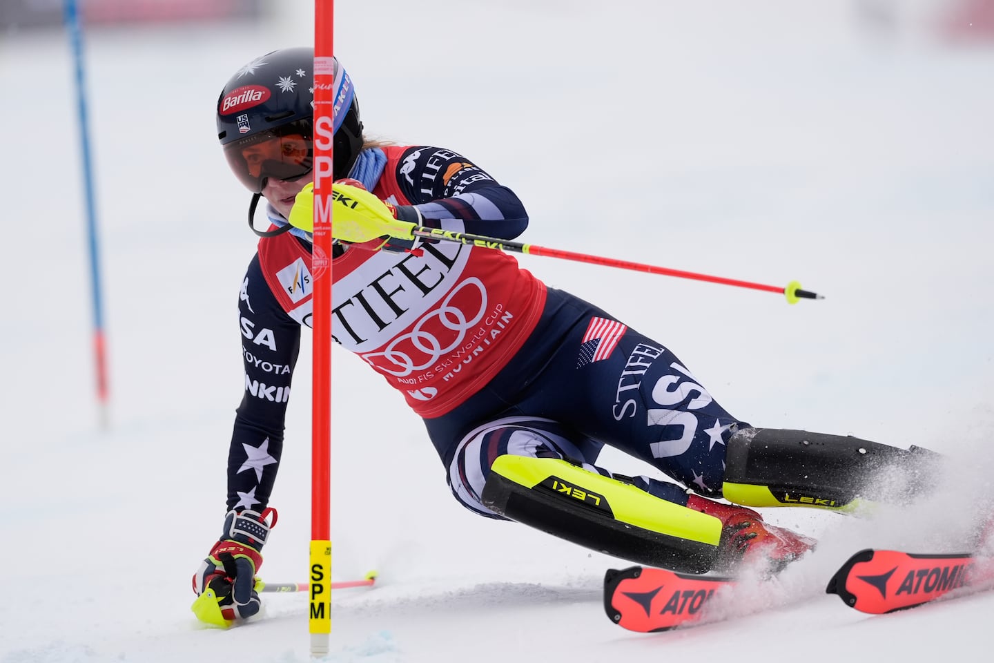 Mikaela Shiffrin wins slalom on home Colorado snow to remain perfect in the Olympic season - The Boston Globe