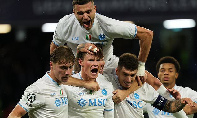 Napoli's resurgence sets up thrilling clash with Serie A leader Roma