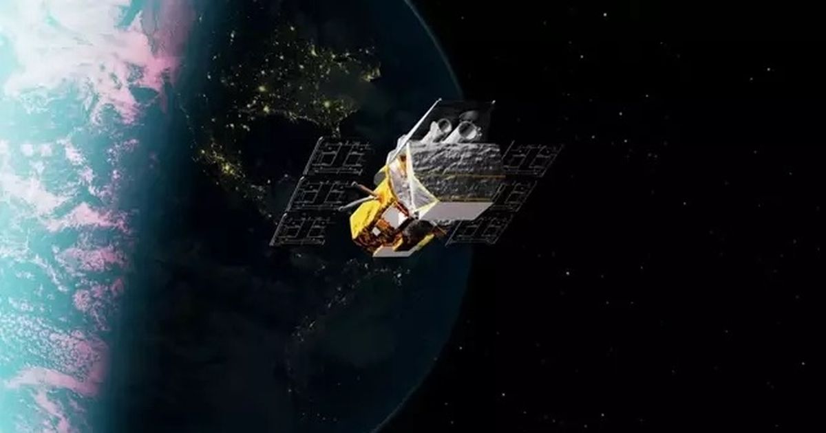 NASA to launch emergency mission to stop 'telescope crashing into Earth' - Daily Star
