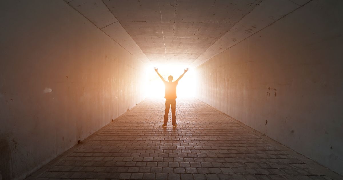 Why so many people see a tunnel of light in a near-death experience - The Mirror