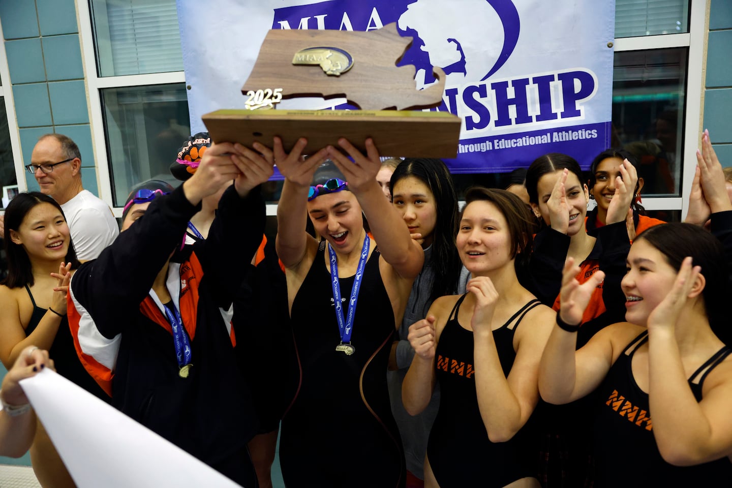 Season focused on fun finishes with Newton North girls' swimming claiming the Division 1 title - The Boston Globe