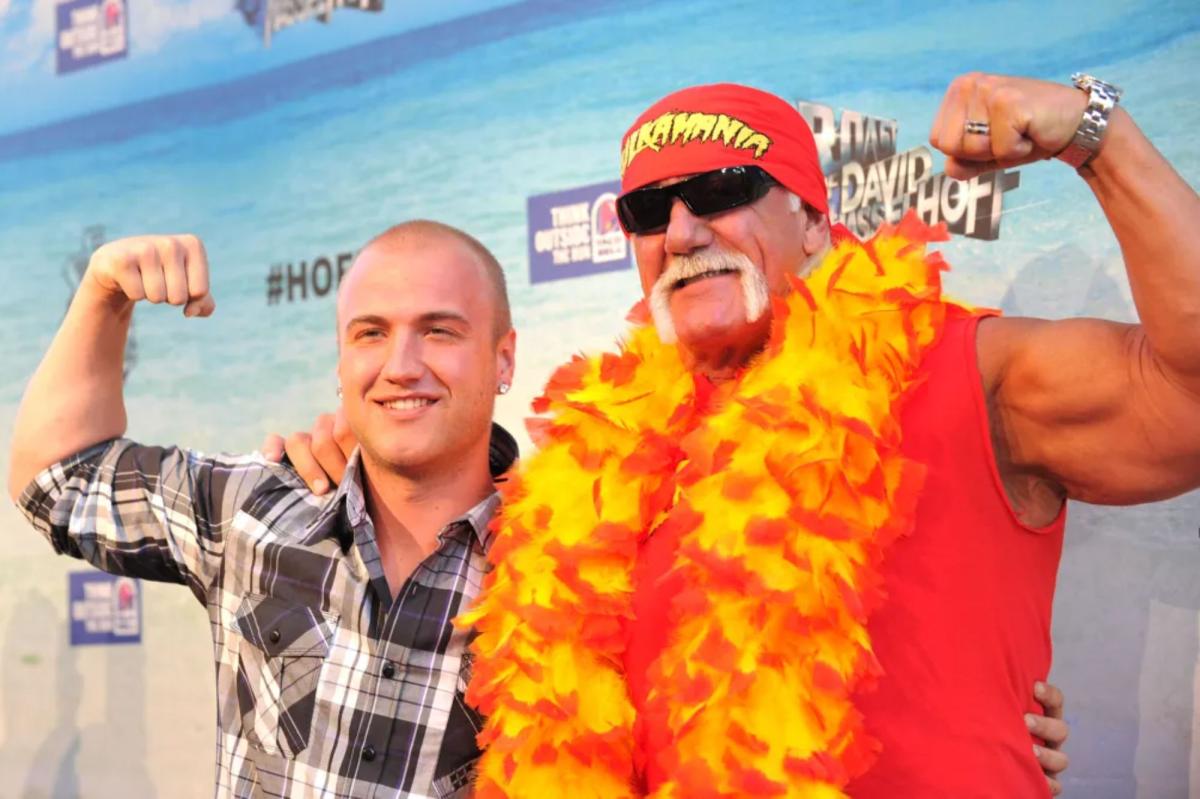 Hulk Hogan's son teases starting his wrestling career after WWE...