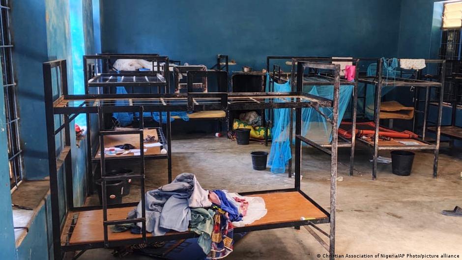 Nigeria: At least 315 taken in school abduction  --  report